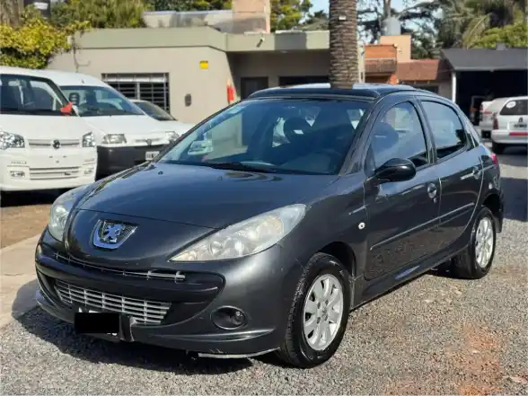 Peugeot 207 2009 - foto 1