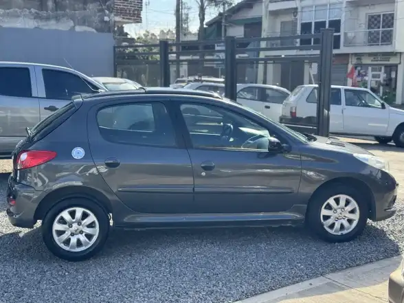 Peugeot 207 1.9 Sedan Xs 2009 - foto 4