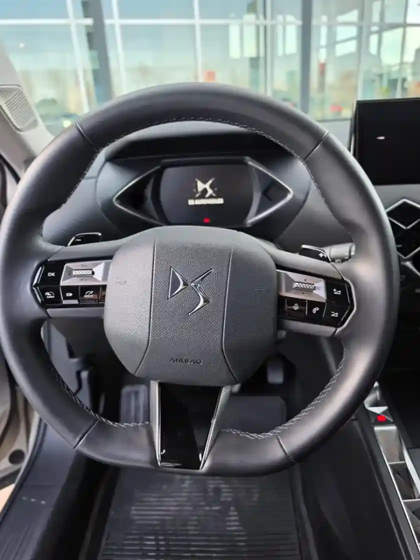 D.s. Ds3 Crossback 1.2 Puretech 155 Be Chic At8 2024 - foto 5