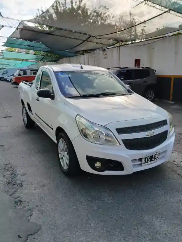 Chevrolet Montana 1.8 Ls Aa+Dir 2012 - foto 2
