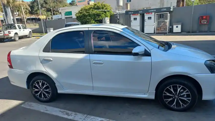 Toyota Etios 1.5 Sedan Xls At 2021 - foto 2