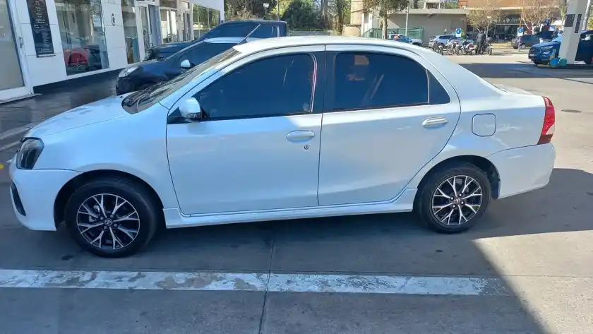 Toyota Etios 1.5 Sedan Xls At 2021 - foto 3