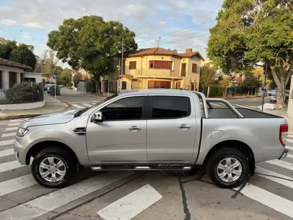 Ford Ranger 2023 - foto 1