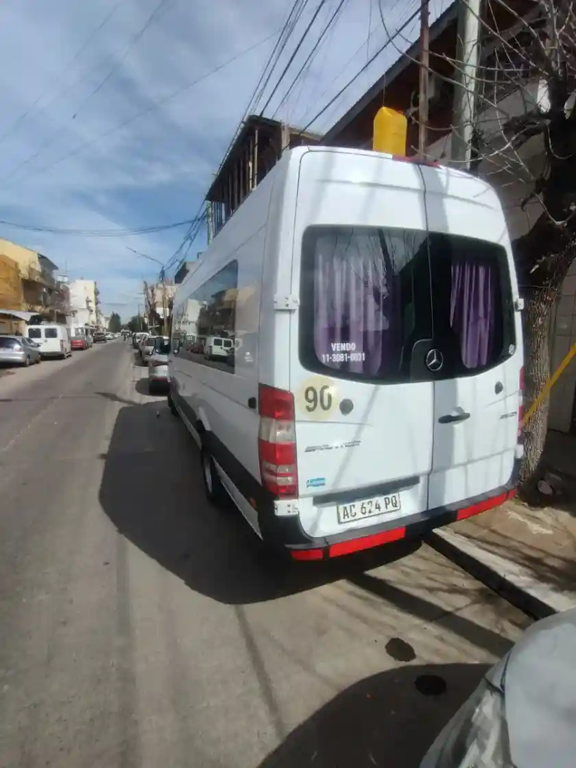 Mercedes-Benz Sprinter 2.1 515 Combi 4325 150Cv 19+1 2018 - foto 4