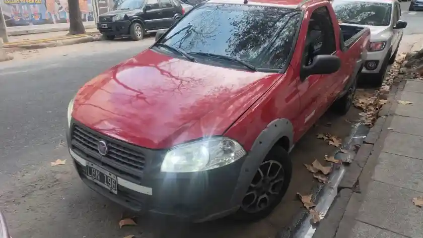 Fiat Strada 1.4 Working Cs Aa 2012 - foto 5