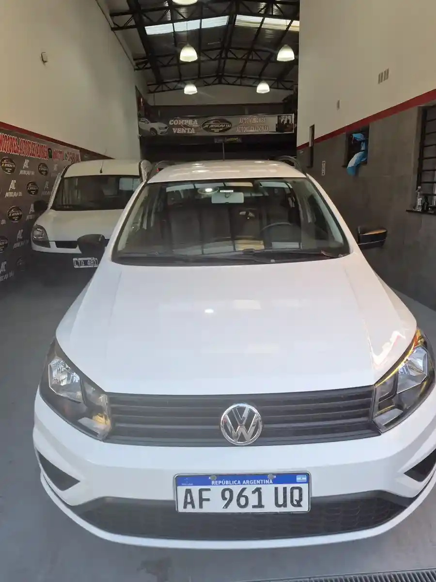 Volkswagen Saveiro 1.6 Comfortline 2023 - foto 2