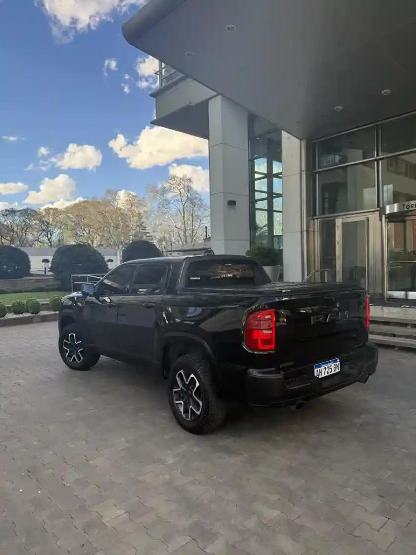 Ram Rampage 2.0 Rebel Gme At9 4X4 2025 - foto 3