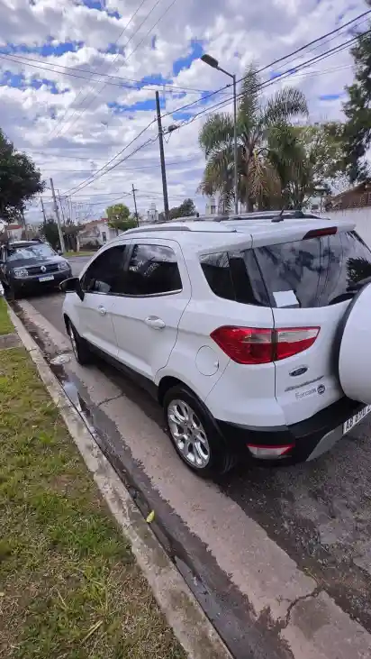 Ford Ecosport 1.5 Titanium 123Cv 4X2 2017 - foto 4