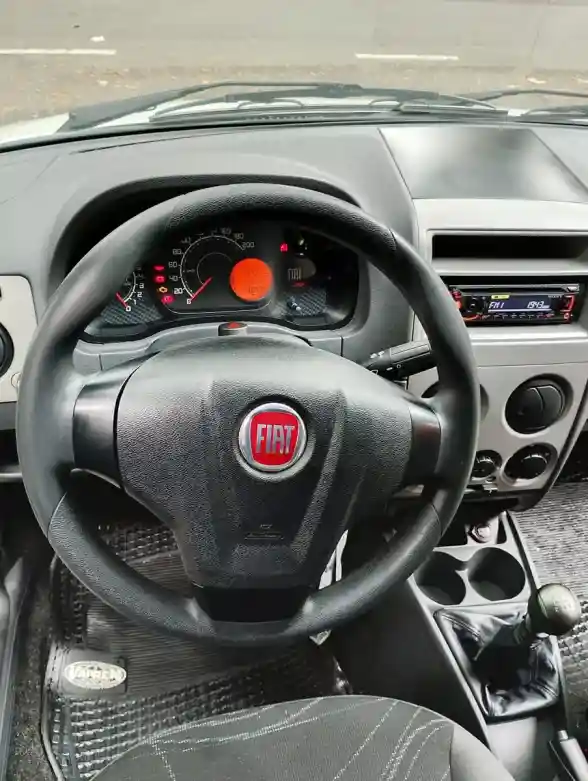 Fiat Palio 1.4 Fire Confort Pack Seg. 2014 - foto 4