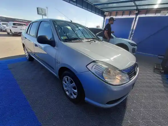 Renault Symbol 1.6 Authentique Pack Ii 2012 - foto 3