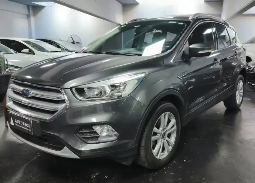 Ford Kuga 2019 - foto 1