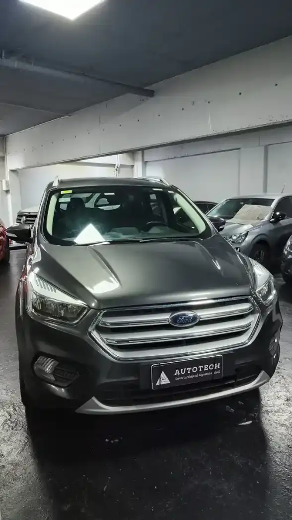 Ford Kuga 2.0 Sel 2019 - foto 3