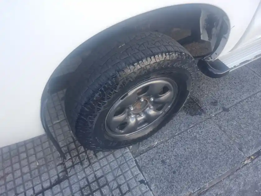 Toyota Hilux Pick-Up 2.5 Dx Pack Cab Doble 4X2 (2009) 2009 - foto 5