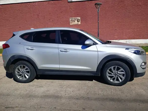 Hyundai Tucson 2.0 Style 2Wd At 2018 - foto 5