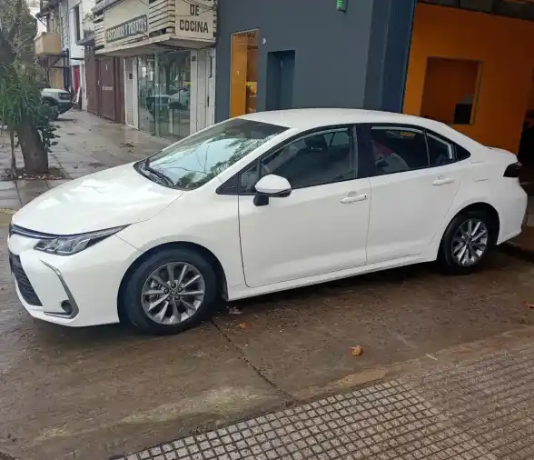 Toyota Corolla 2.0 Xli Cvt 171Cv 2025 - foto 1