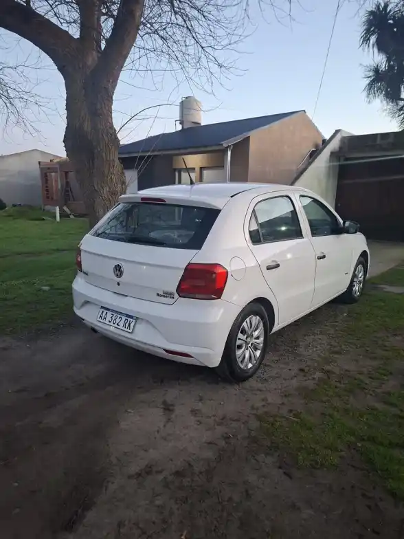 Volkswagen Gol Trend 1.6 Serie 101Cv 5P 2016 - foto 2
