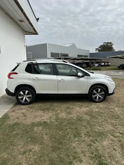 Peugeot 2008 1.6 Feline 2016 - foto 4
