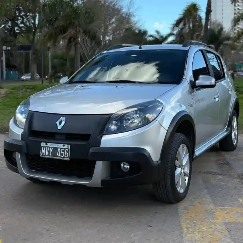 Renault Sandero Stepway 2013 - foto 1