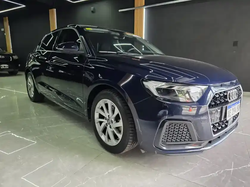 Audi A1 Sportback 1.0 30 Tfsi 116Cv 2020 - foto 3