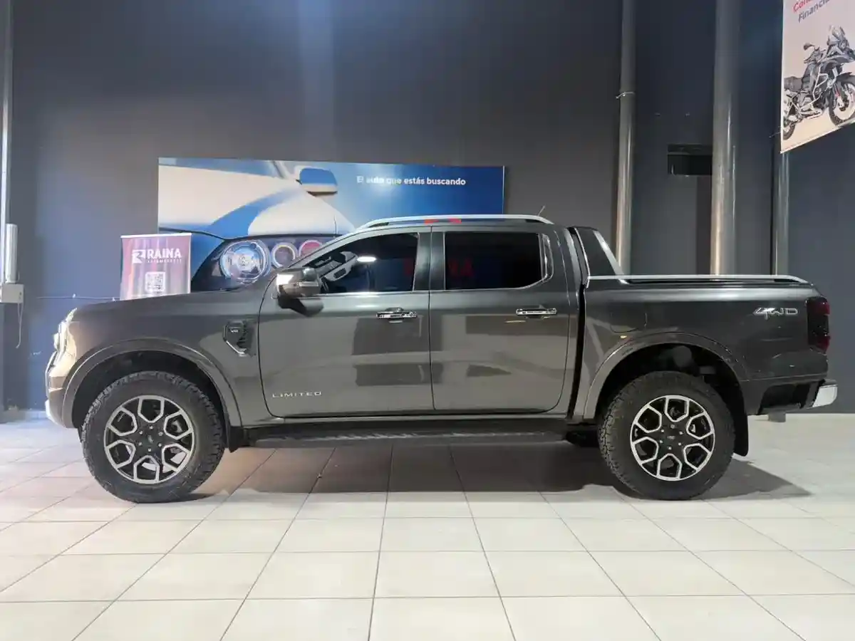 Ford Ranger 3.0 V6 Cd 4X4 Limited + At 250Cv 2024 - foto 3