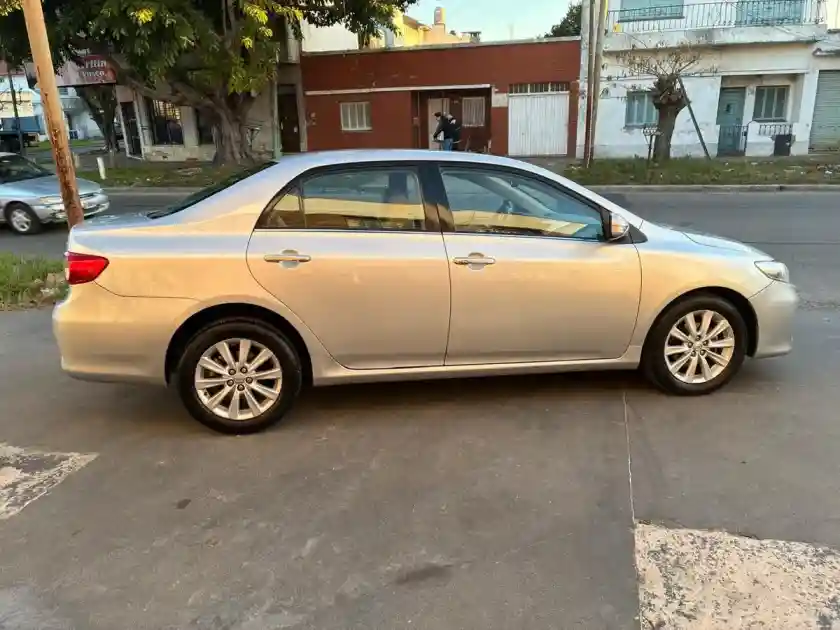 Toyota Corolla 1.8 Se-G Mt 136Cv 2012 - foto 5