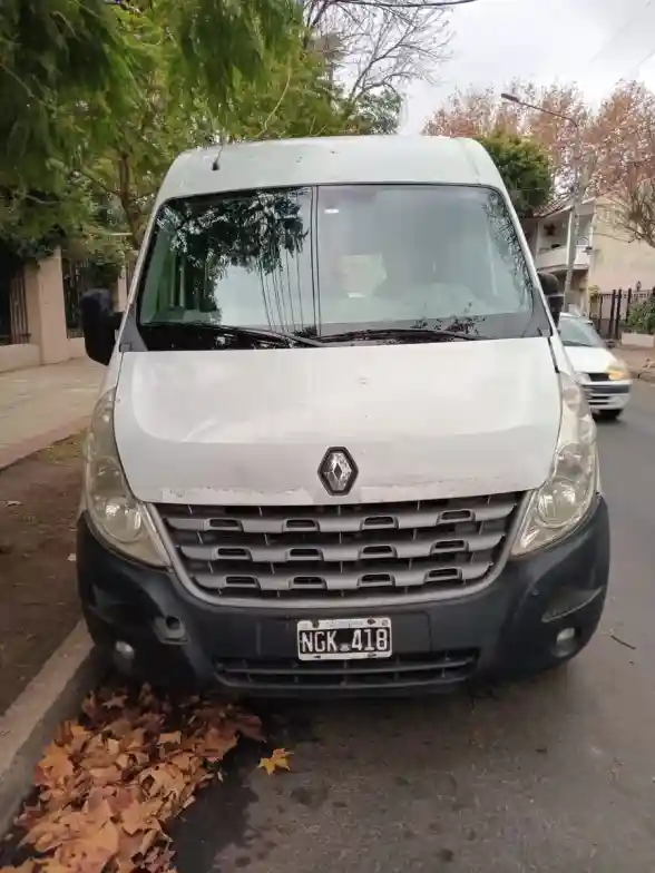 Renault Master Furgon 2.3 Dci L2H2 Aa 2014 - foto 2