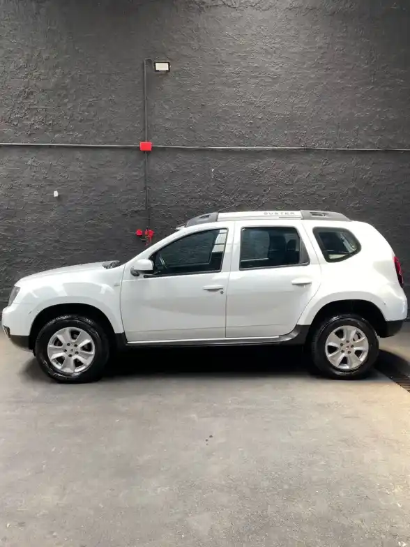 Renault Duster 2.0 Ph2 4X2 Privilege 143Cv 2017 - foto 2