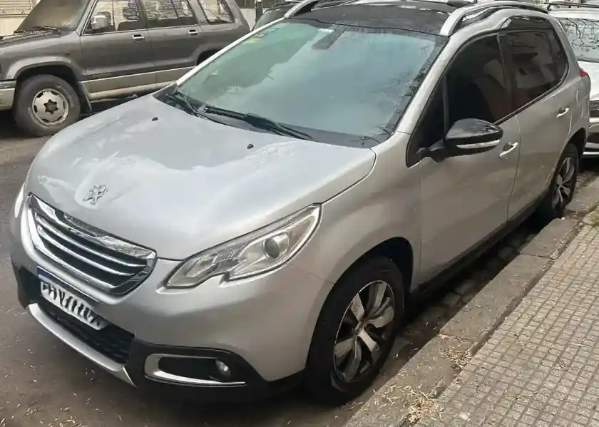 Peugeot 2008 2018 - foto 1