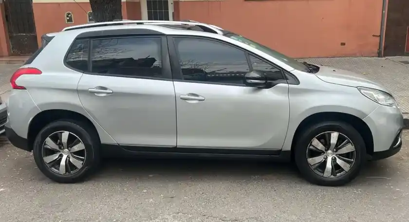 Peugeot 2008 1.6 Feline Tiptronic 2018 - foto 3