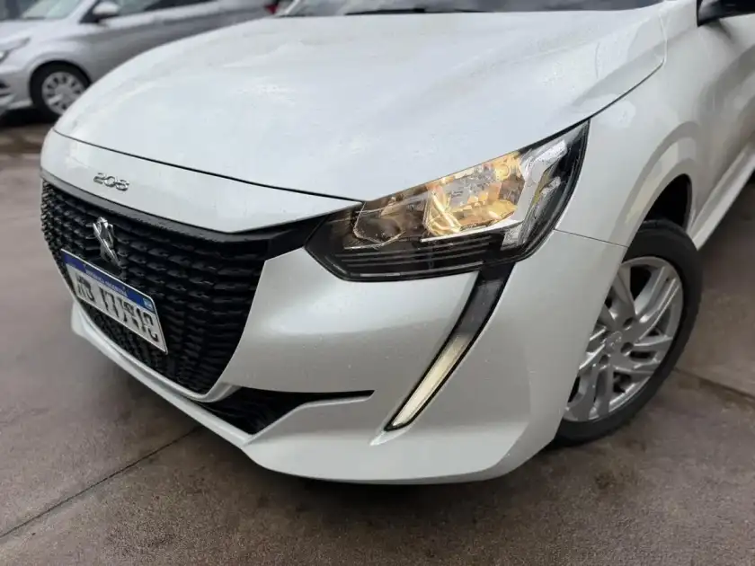 Peugeot 208 1.6 Active Pack 2024 - foto 4