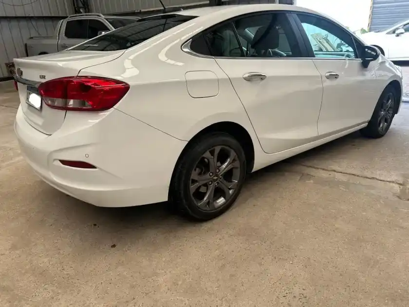 Chevrolet Cruze 1.4 Ltz At Sedan 2023 - foto 4