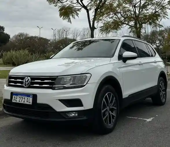 Volkswagen Tiguan Allspace 2020 - foto 1