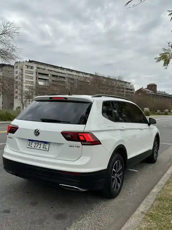Volkswagen Tiguan Allspace 1.4 Tsi 250 Dsg 2020 - foto 5