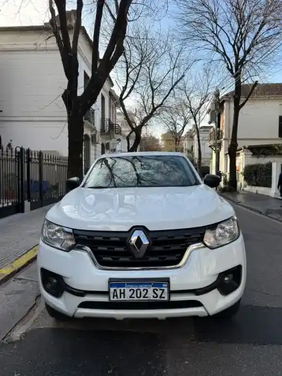 Renault Alaskan 2.3 Dci 160 Confort 4X4 Mt 2025 - foto 3