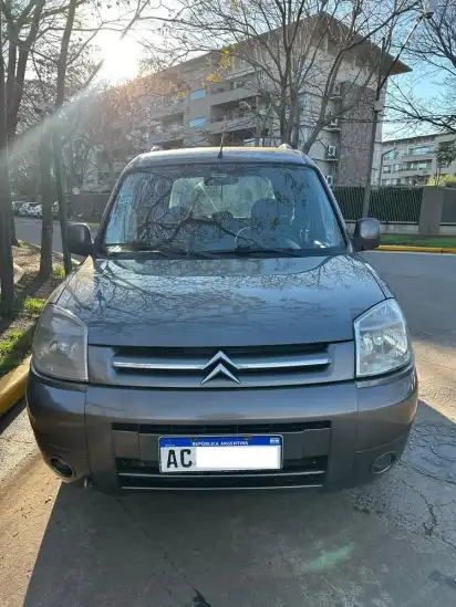 Citroën Berlingo Multispace 1.6 Xtr Hdi 92 Am18 2018 - foto 2