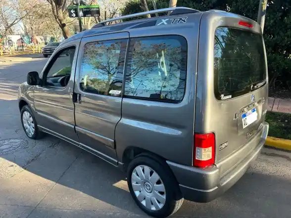 Citroën Berlingo Multispace 1.6 Xtr Hdi 92 Am18 2018 - foto 5
