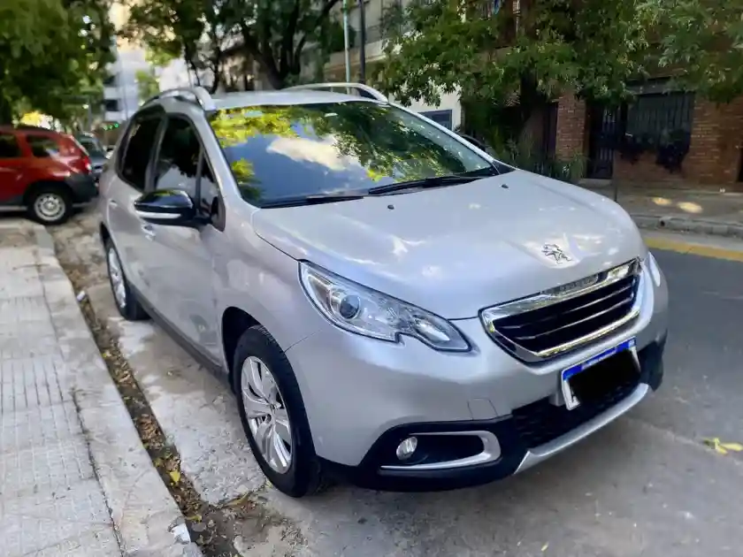 Peugeot 2008 1.6 Allure 2019 - foto 1