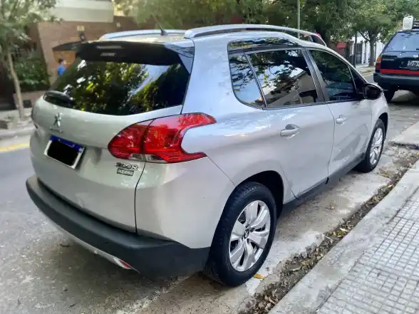 Peugeot 2008 1.6 Allure 2019 - foto 5