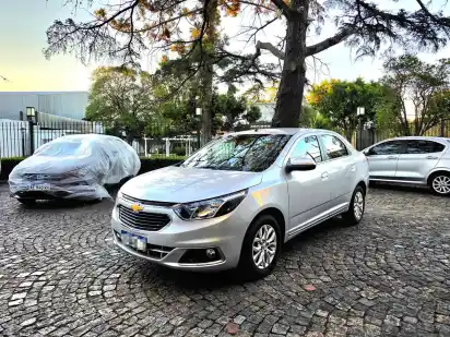 Chevrolet Cobalt 2016 - foto 1