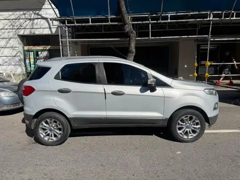 Ford Ecosport 1.6 Freestyle 110Cv 4X2 2013 - foto 3