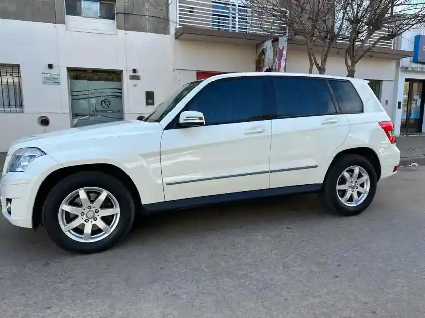 Mercedes-Benz Clase Glk 2.5 Glk300 V6 City 4Matic 2010 - foto 5