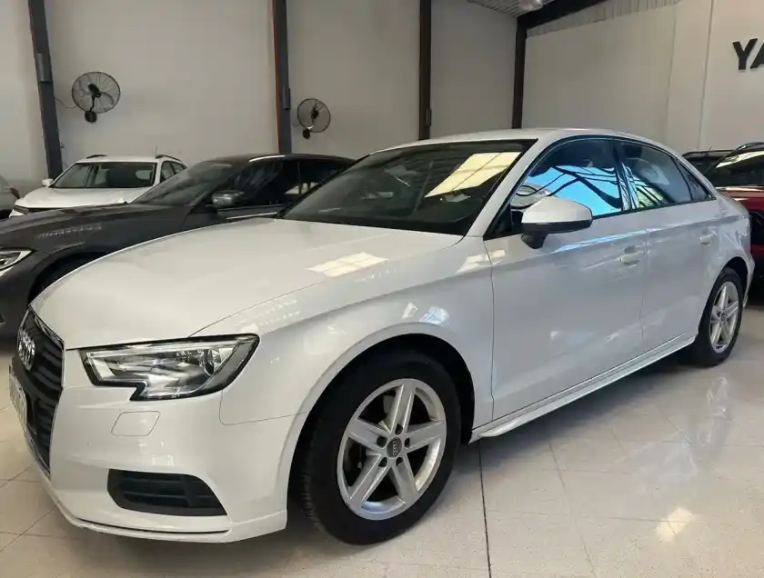 Audi A3 1.4 Tfsi Sedan Stronic 125Cv 2019 - foto 1