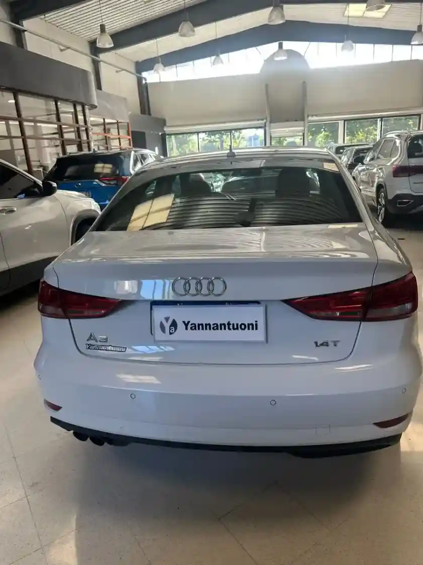 Audi A3 1.4 Tfsi Sedan Stronic 125Cv 2019 - foto 5