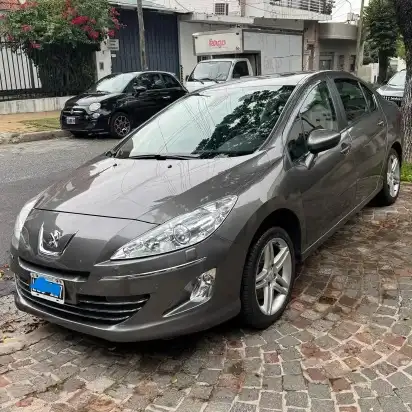 Peugeot 408 2012 - foto 1
