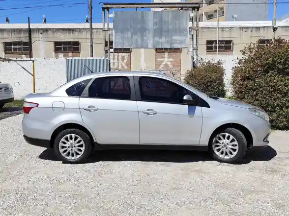 Fiat Grand Siena 1.4 Attractive 87Cv 2017 - foto 3