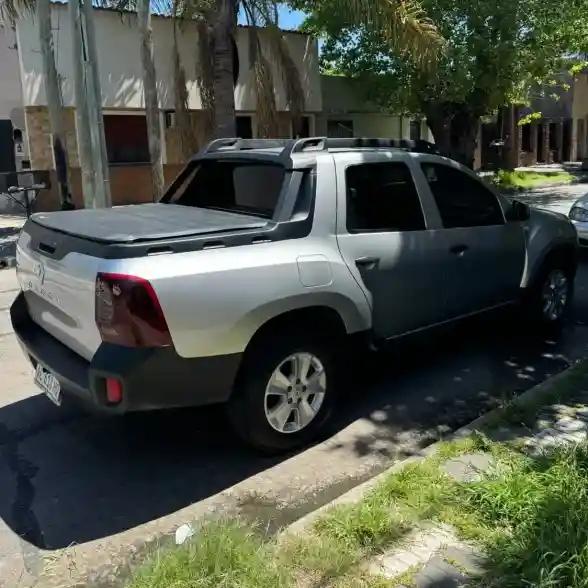 Renault Duster Oroch 2.0 Dynamique 2018 - foto 1