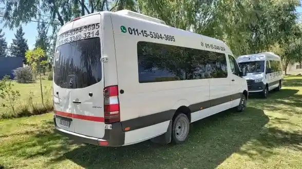 Mercedes-Benz Sprinter 2.1 515 Combi 4325 150Cv 19+1 2017 - foto 2