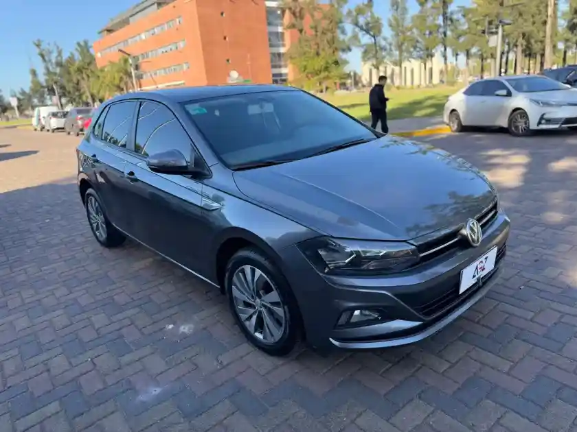Volkswagen Polo 1.6 Msi Comfort Plus At 2018 - foto 2