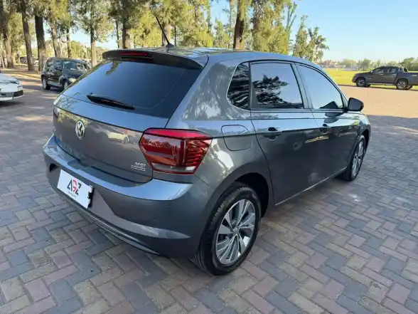 Volkswagen Polo 1.6 Msi Comfort Plus At 2018 - foto 4