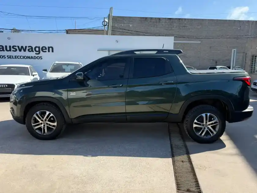 Fiat Toro 2.0 Freedom 4X4 2017 - foto 5